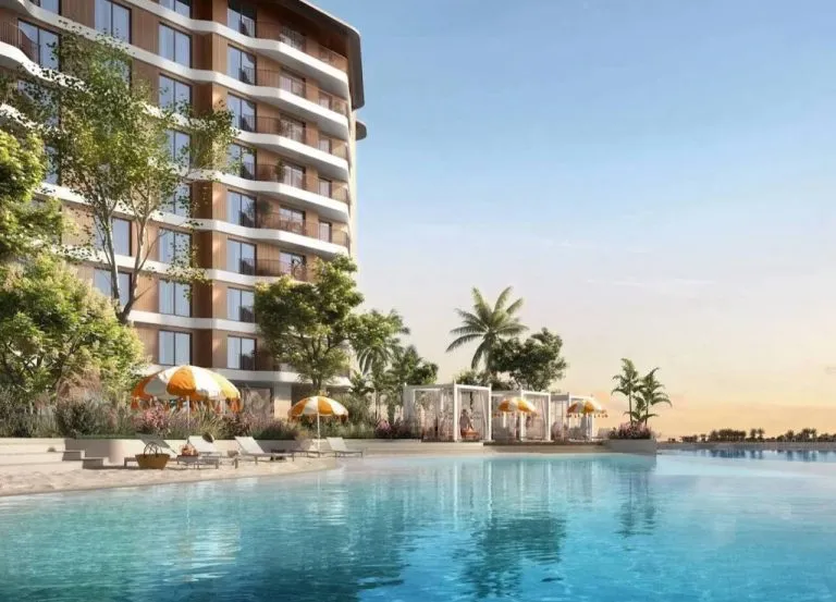 View of the waterfront and Gardenia Bay buildings